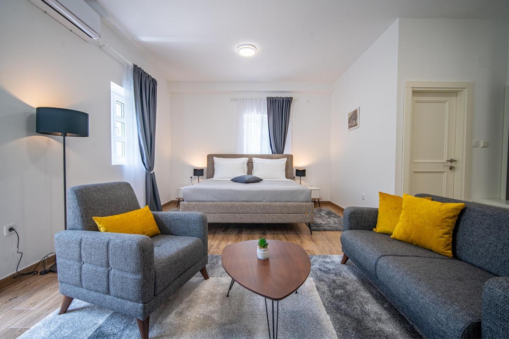 Skala Luxury Rooms Cetinje Exteriör bild
